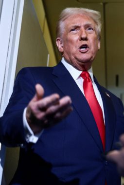 Pakar Politik AS : Untuk Buka Lagi Pemerintahan Trump, Fillibuster harus Dihapus